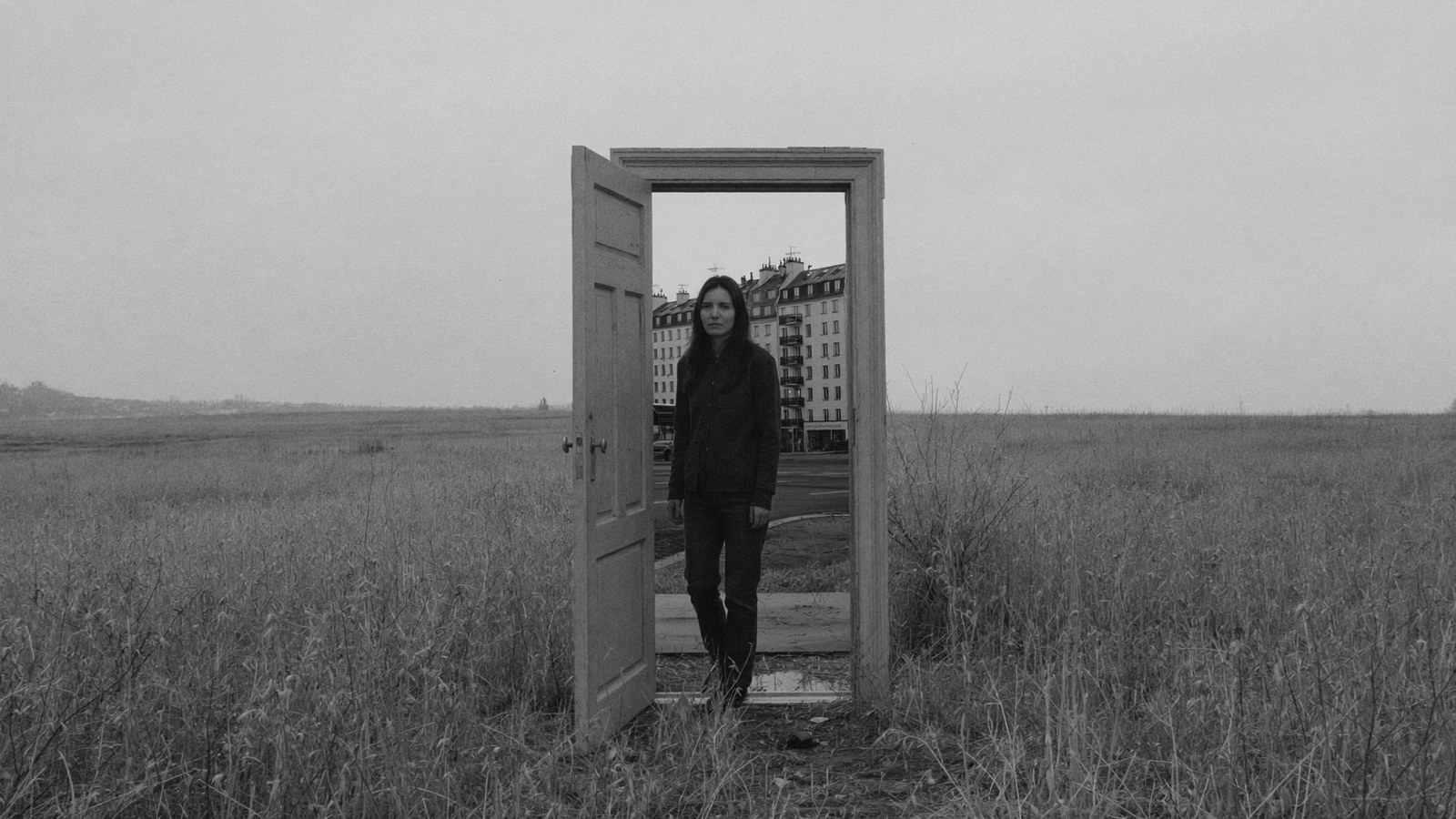 «Воскресенье». Переход – из города в поле